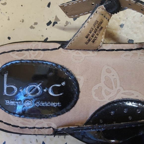 B.O.C black women's size 8 sandals great condition - Picture 2 of 5